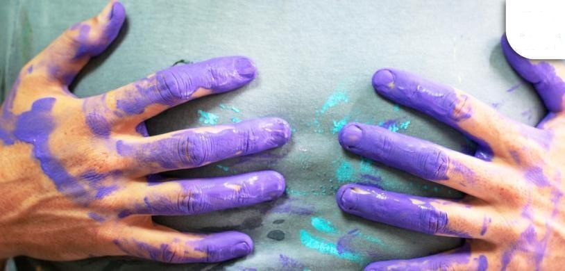 Nettoyer la Peinture Acrylique Efficacement